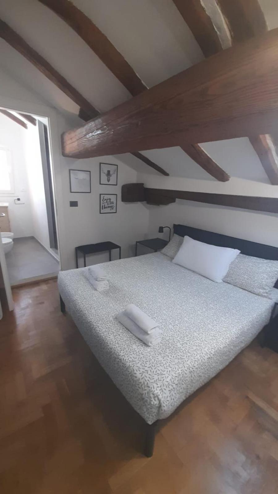 B&B And Home La Piazzetta Della Pioggia ボローニャ エクステリア 写真