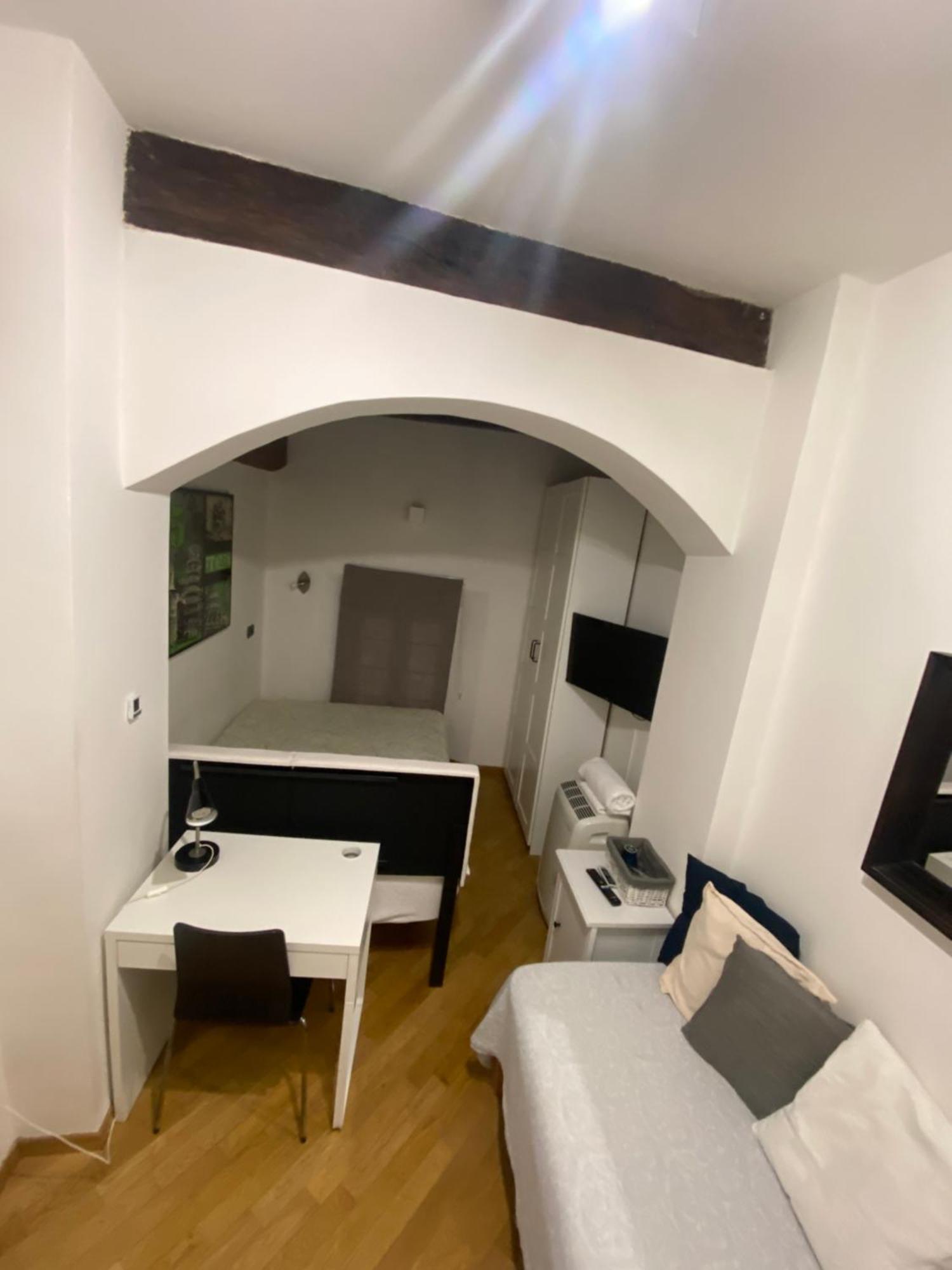 B&B And Home La Piazzetta Della Pioggia ボローニャ エクステリア 写真