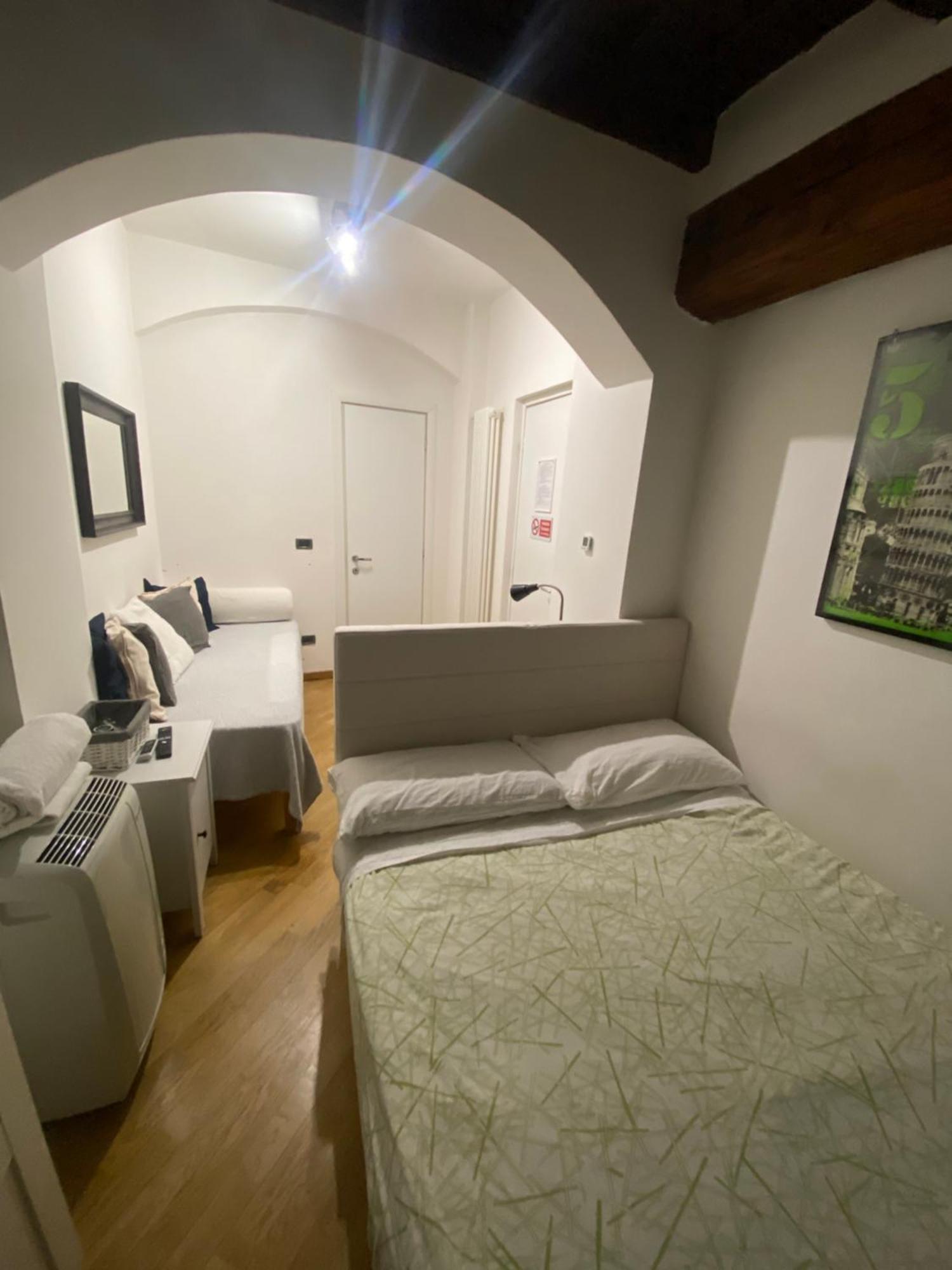 B&B And Home La Piazzetta Della Pioggia ボローニャ エクステリア 写真