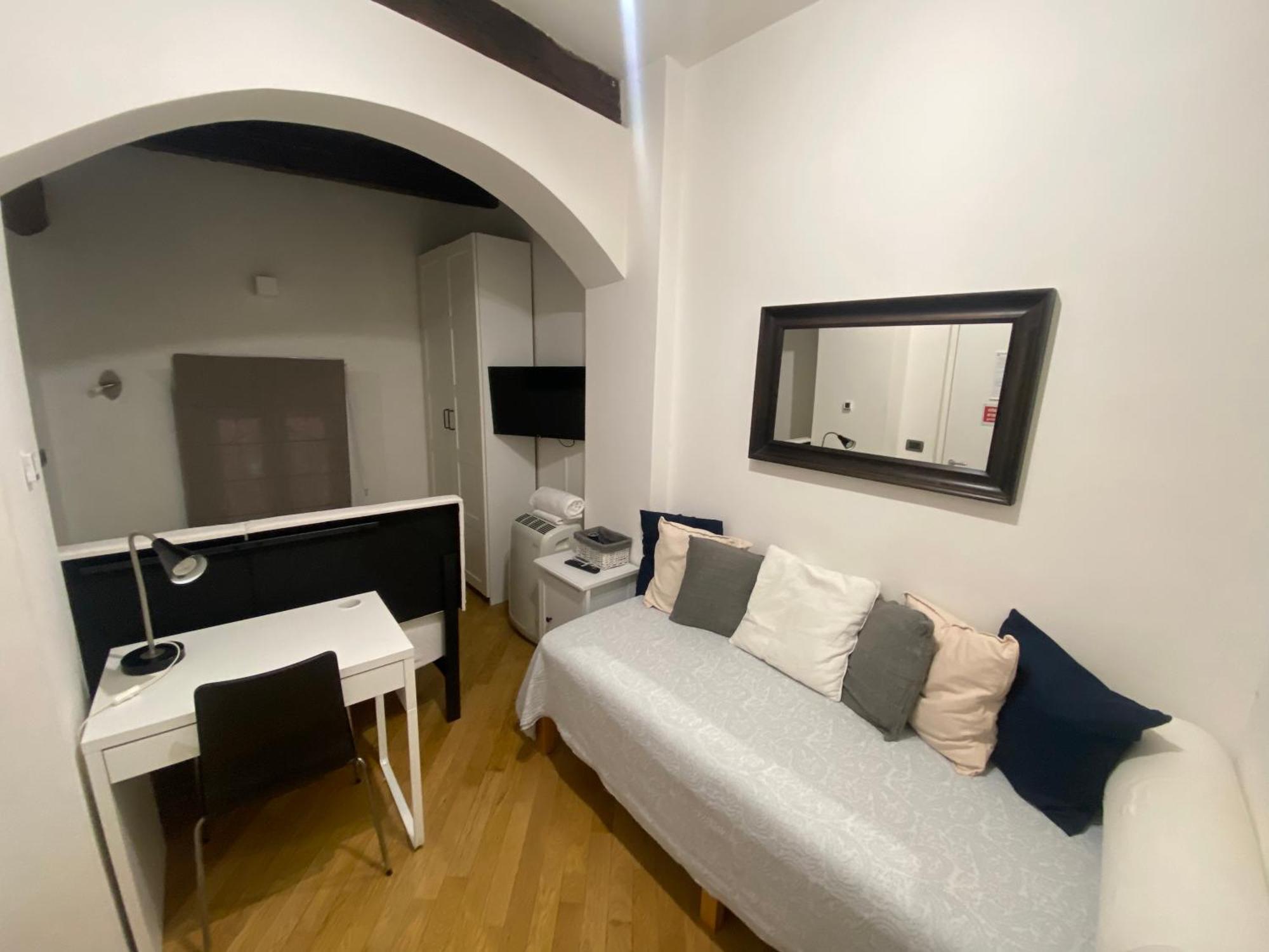 B&B And Home La Piazzetta Della Pioggia ボローニャ エクステリア 写真