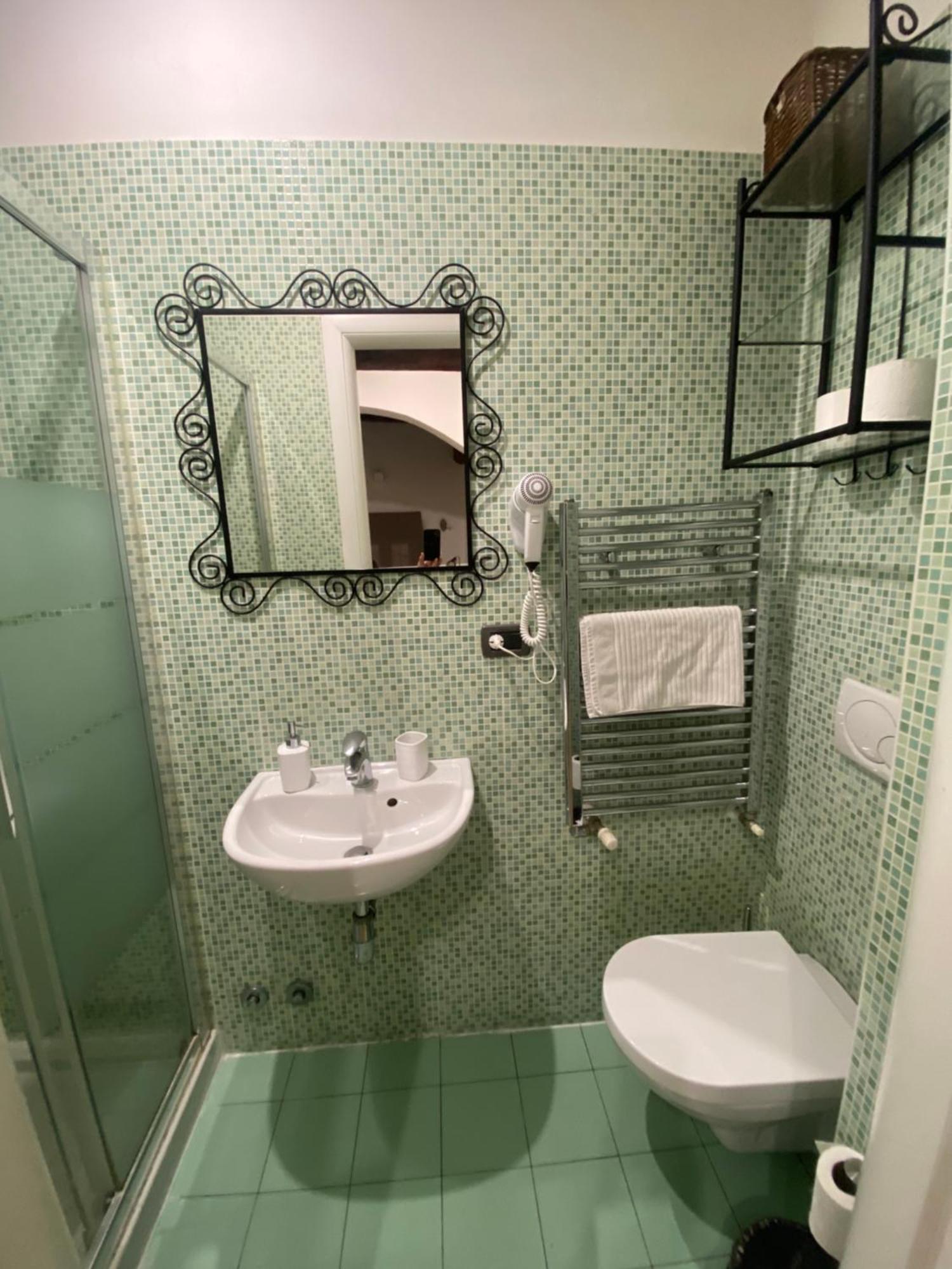 B&B And Home La Piazzetta Della Pioggia ボローニャ エクステリア 写真