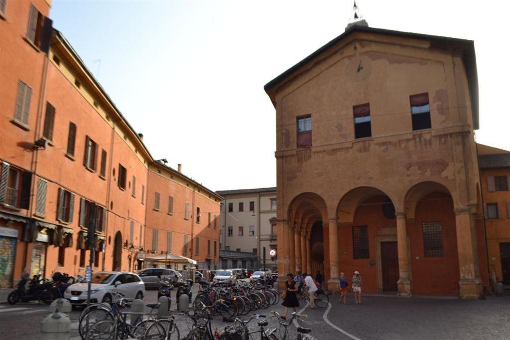 B&B And Home La Piazzetta Della Pioggia ボローニャ エクステリア 写真